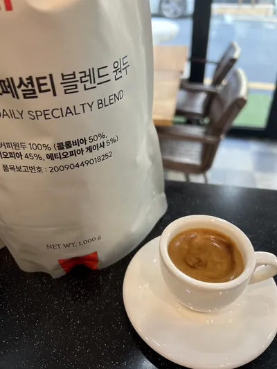 맥널티 케냐AA 홀빈 100G 썸네일 3