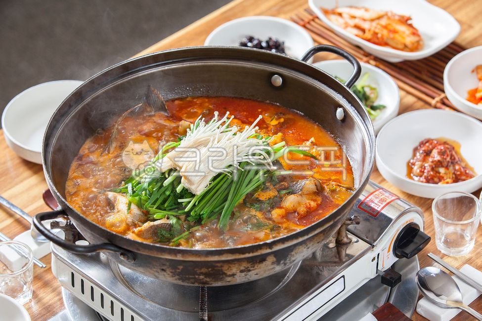 우럭매운탕(에드워드권) 썸네일 2