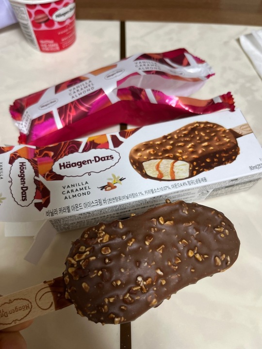 (주)에이뷰 맛있는품경  아몬드 크런치 90G 썸네일 3