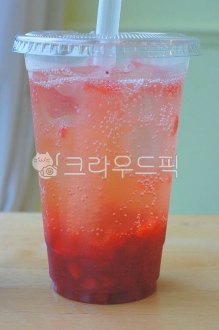 딸기에이드 2.3kg 썸네일 3