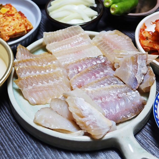 (주)목포수산 홍어회 130g 썸네일 2