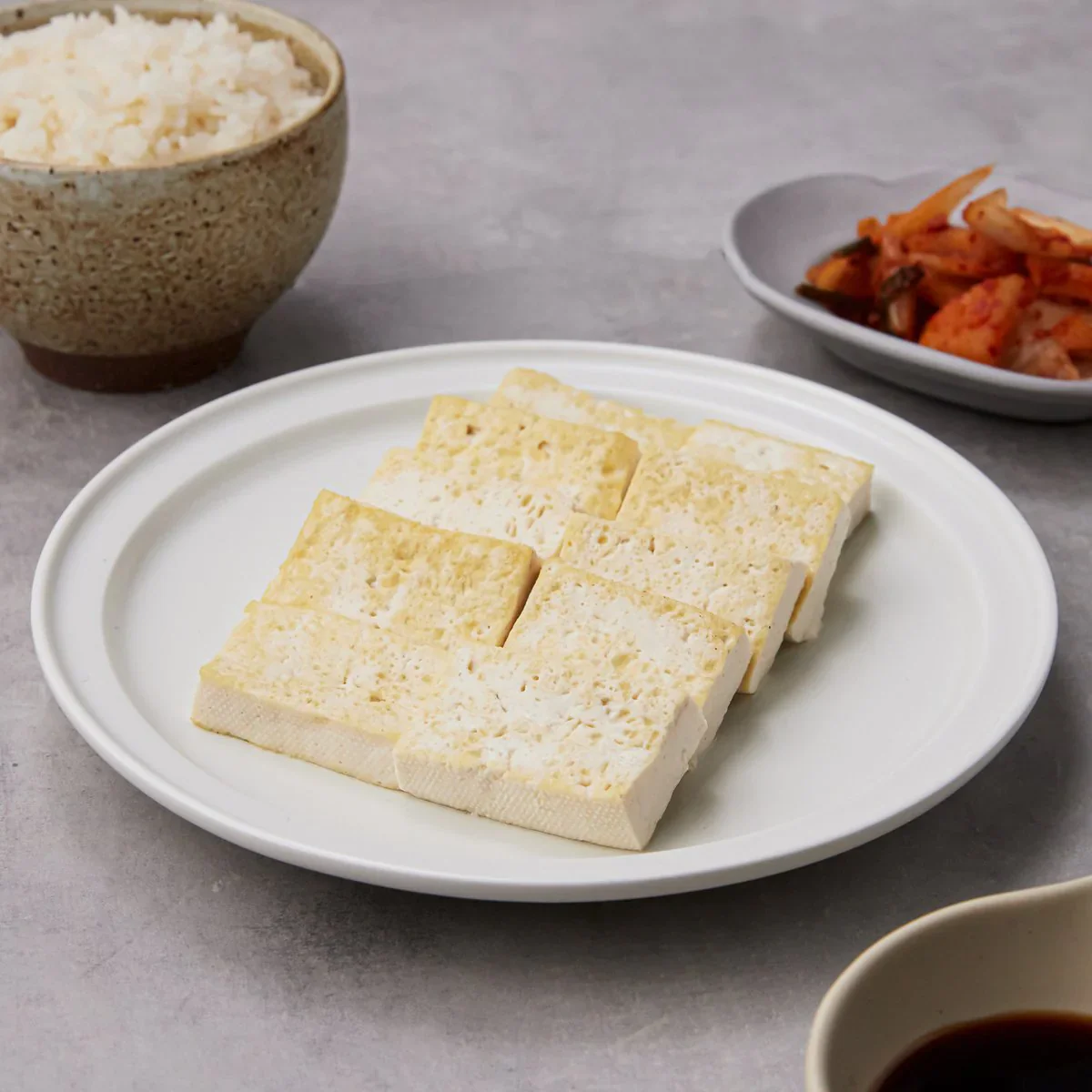 오늘두부 수입콩 찌개용,부침용 310g 썸네일 2