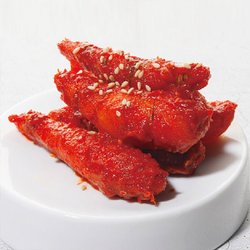 전철우의 오마니 고기손만두300g 썸네일 2