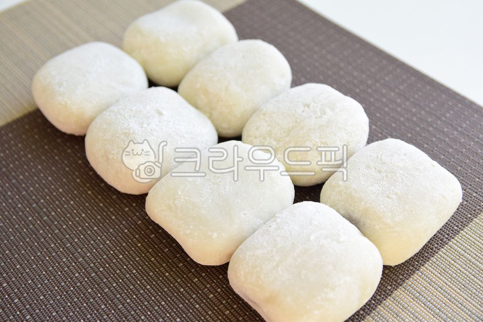 머슴전통영양찹쌀떡(1개입60g) 썸네일 2