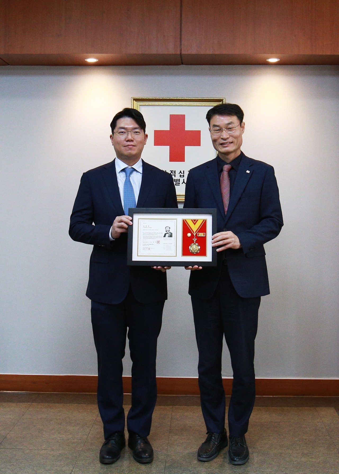 키다리)우스면사골곰탕맛 썸네일 2