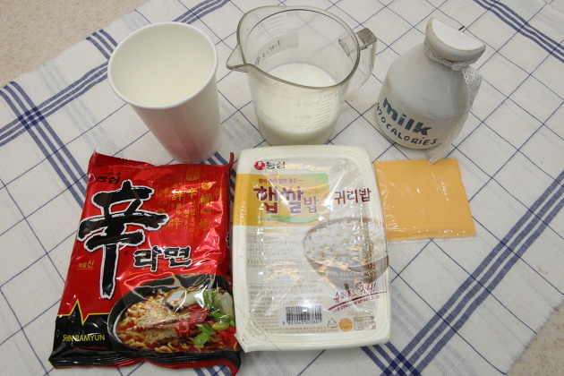 (주)농심 햅쌀밥 귀리밥 210G x 1EA 썸네일 3