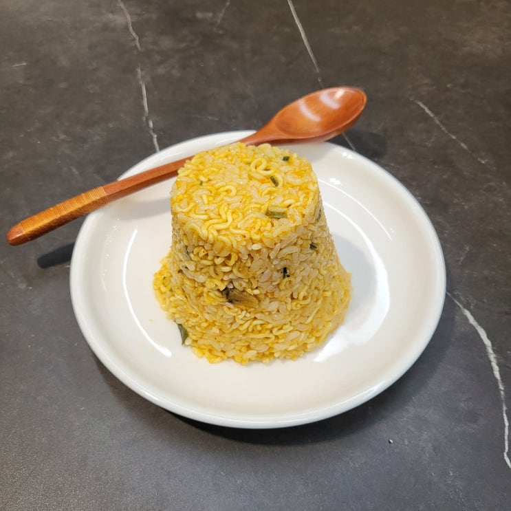 컵라면밥 썸네일 2