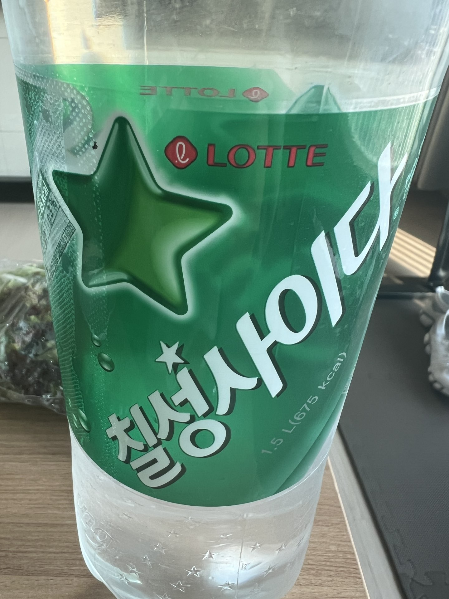 칠성사이다 1.5L 썸네일 2