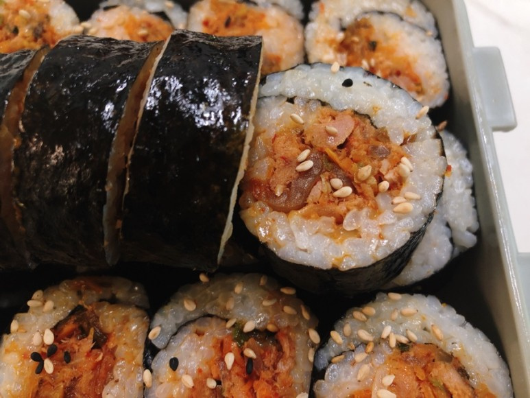 참치김치김밥 썸네일 2