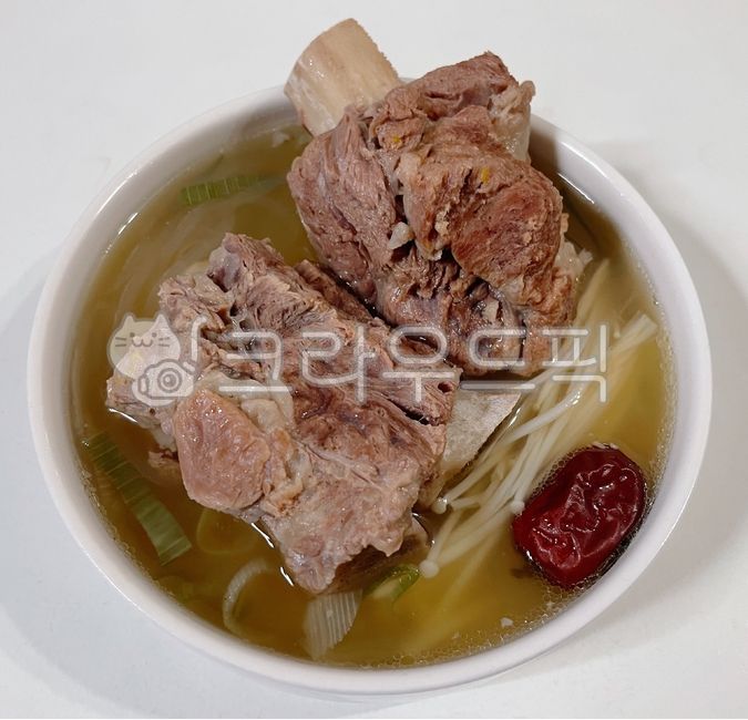 전철우 소갈비탕(호주산) 썸네일 2