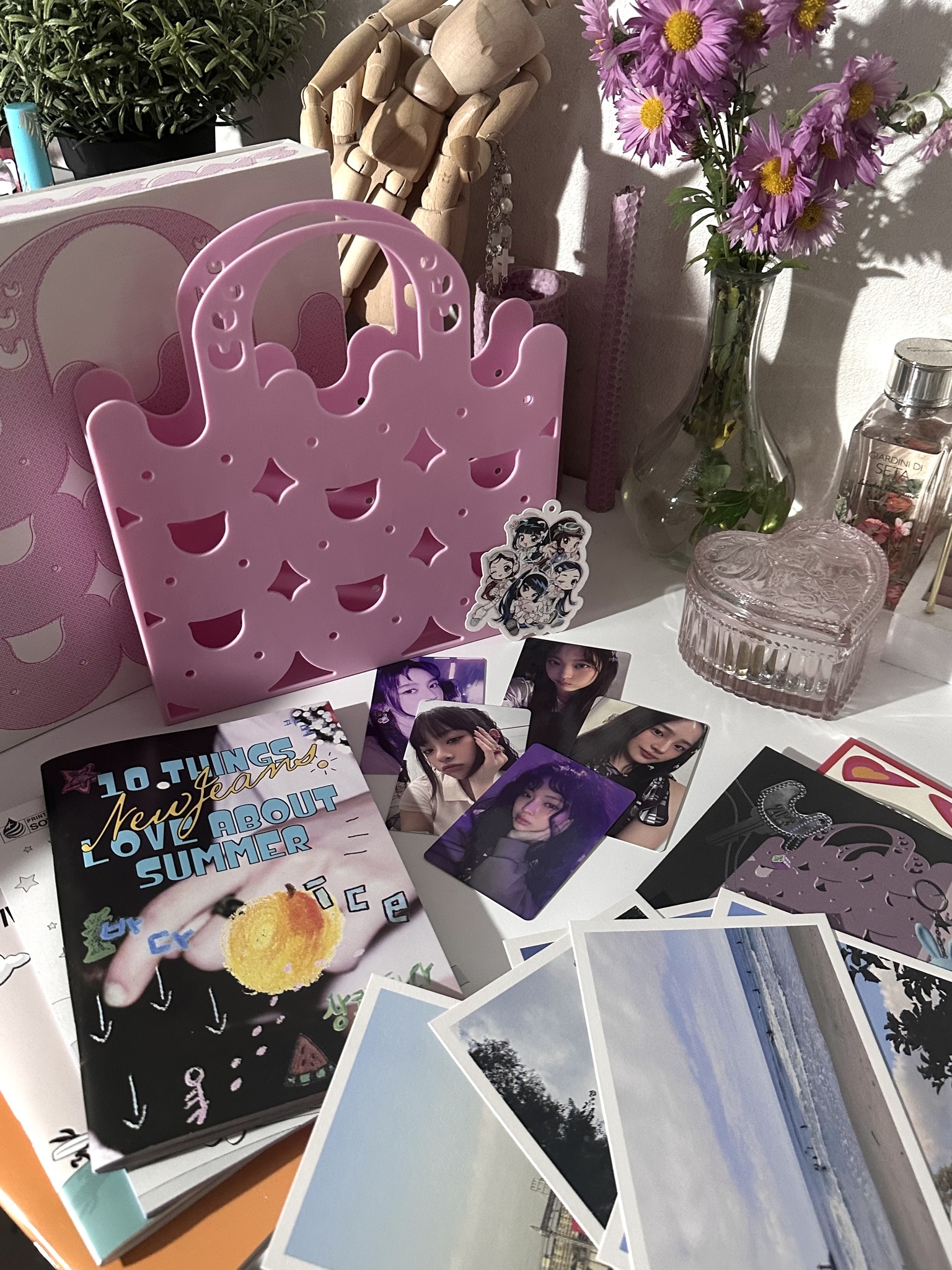 뉴진스-GET UP BUNNY BEACH BAG VER.[미니2집] 썸네일 3