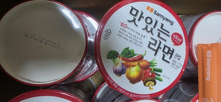 큰컵삼양라면 115G*12`S 썸네일 2