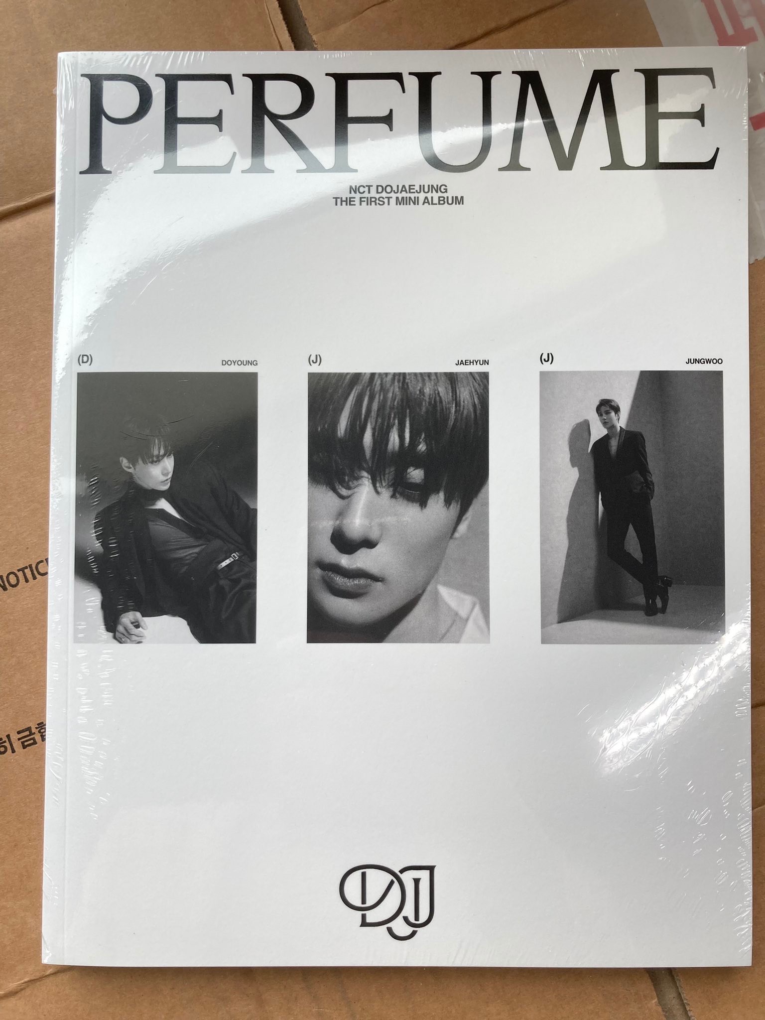 (특전)NCT도재정-Perfume[미니1집](Photobook Ver.) 썸네일 3