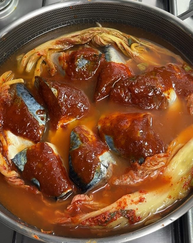 태종에프디 김치고등어조림 350g×1개 썸네일 3