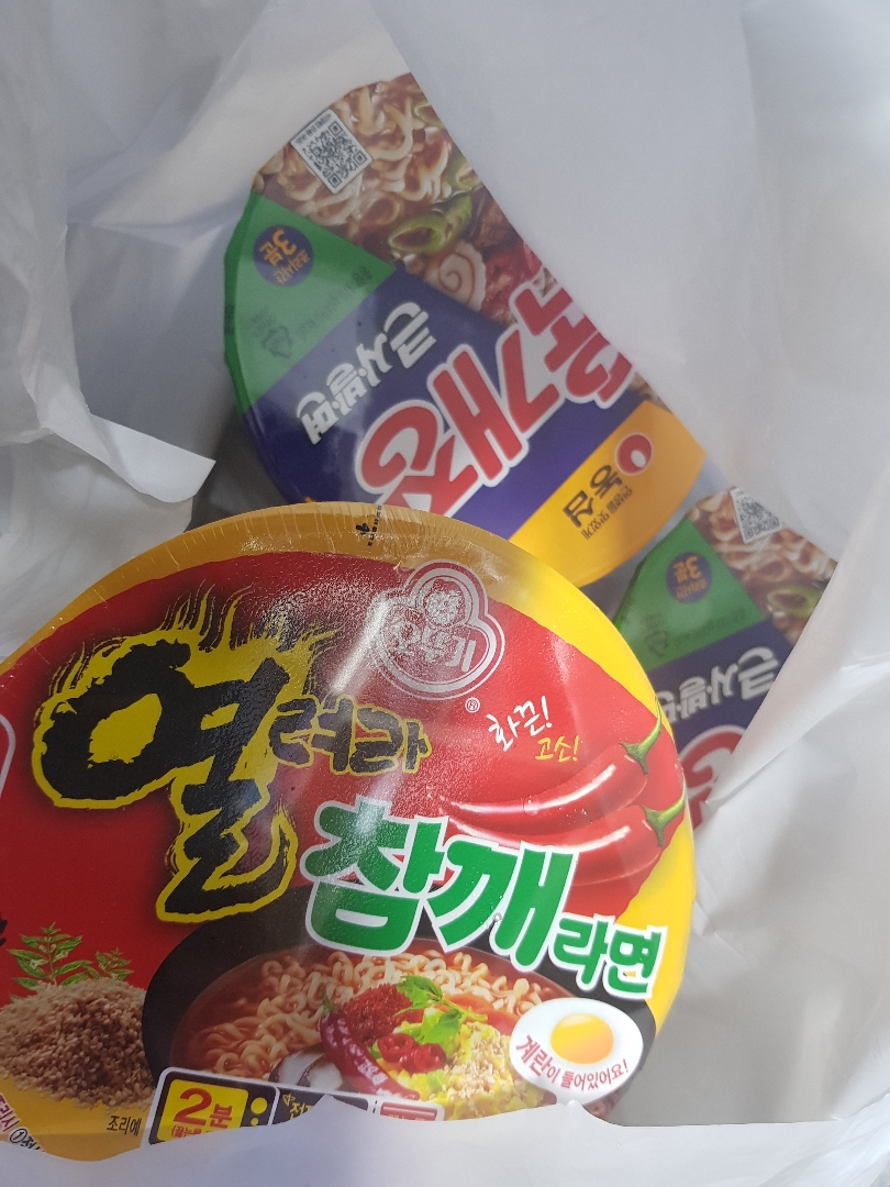 오뚜기)참깨라면컵 썸네일 2