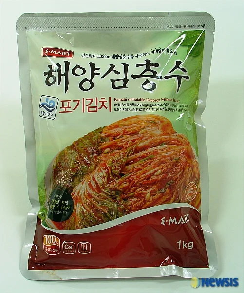 이마트 먹는해양심층수로담근 무생채김치 350g 썸네일 2