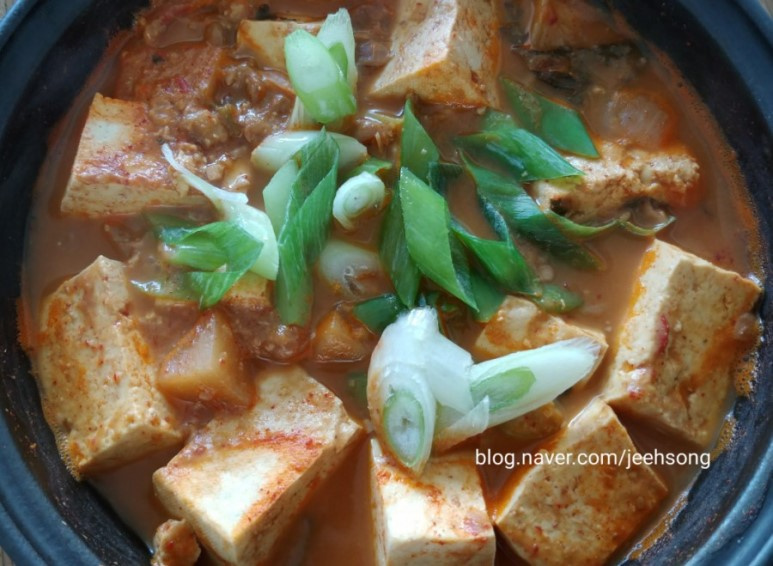 파란내 식품 두부만 넣어도 맛있는 우거지 청국장 170g 썸네일 2