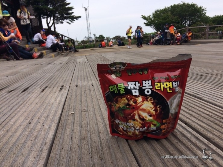 홍삼코리아(주) 해물짬뽕라면밥(컵) 117g 썸네일 3