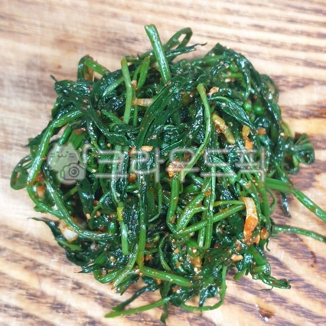 ㈜한스비앤에프 고춧잎무침 1kg 썸네일 2