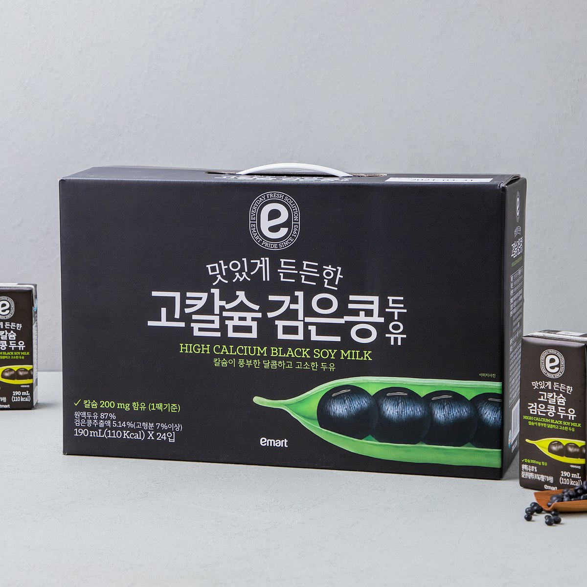 이마트 달콤한 고칼슘 검은콩두유 200G 썸네일 2