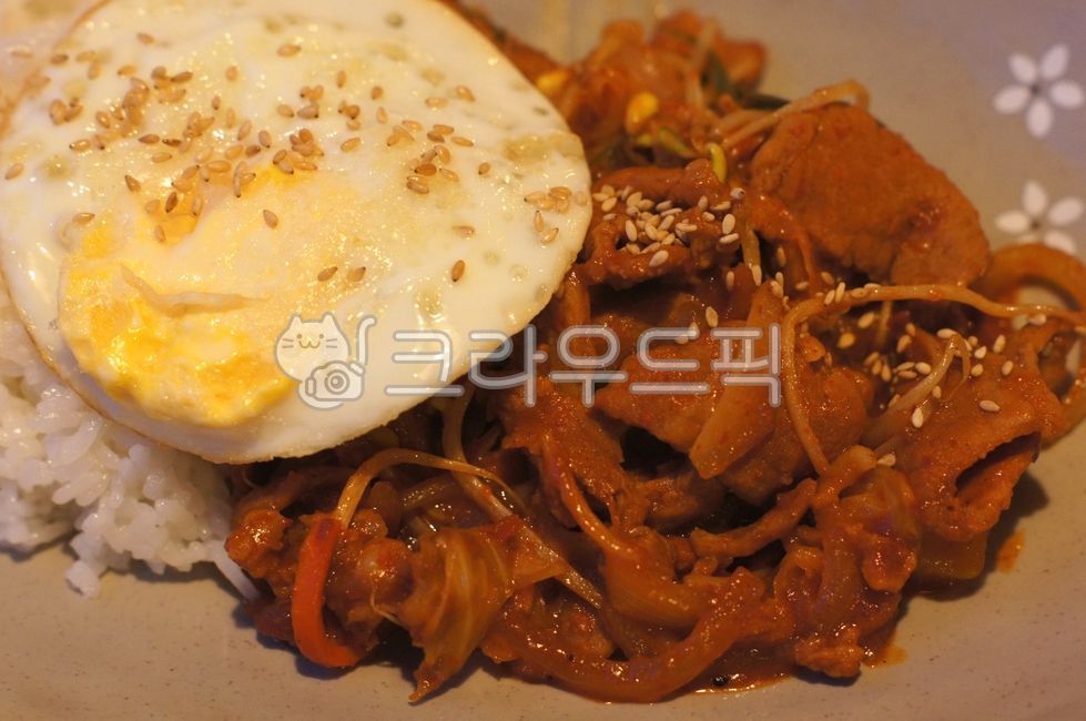 (주)선양 초이스엘 제육두루치기덮밥 360G x 1EA 썸네일 2