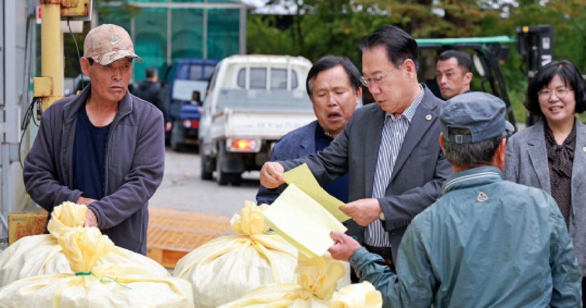 괴산고추조합공동사업법인 자수연 고추씨기름 300G 썸네일 3
